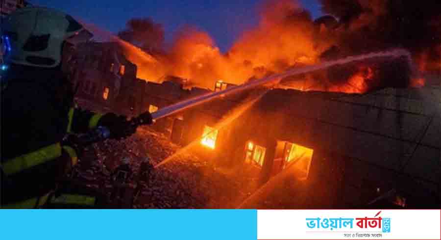 ধ্বংস হয়ে গেছে লাভিভ শহরের বিমান রক্ষণাবেক্ষণ কেন্দ্র
